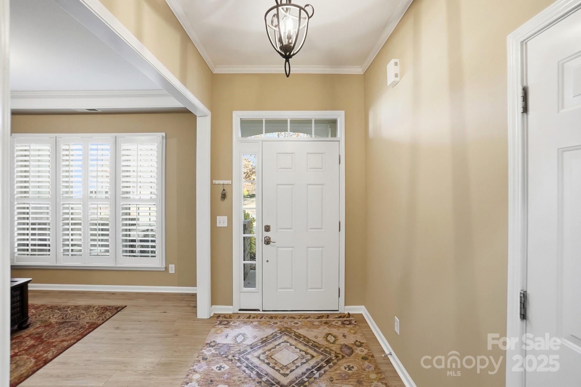 5194 Cressingham Drive