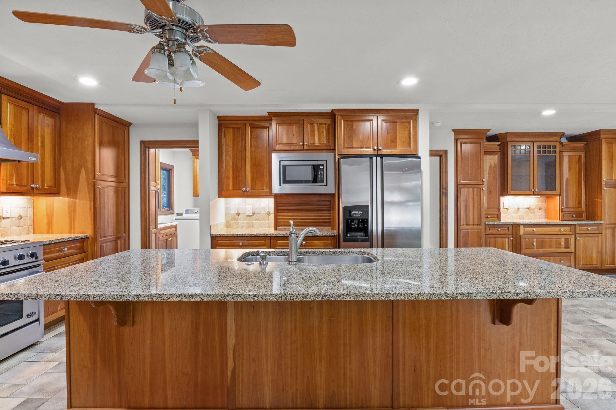 Yachtman Shores - Residential