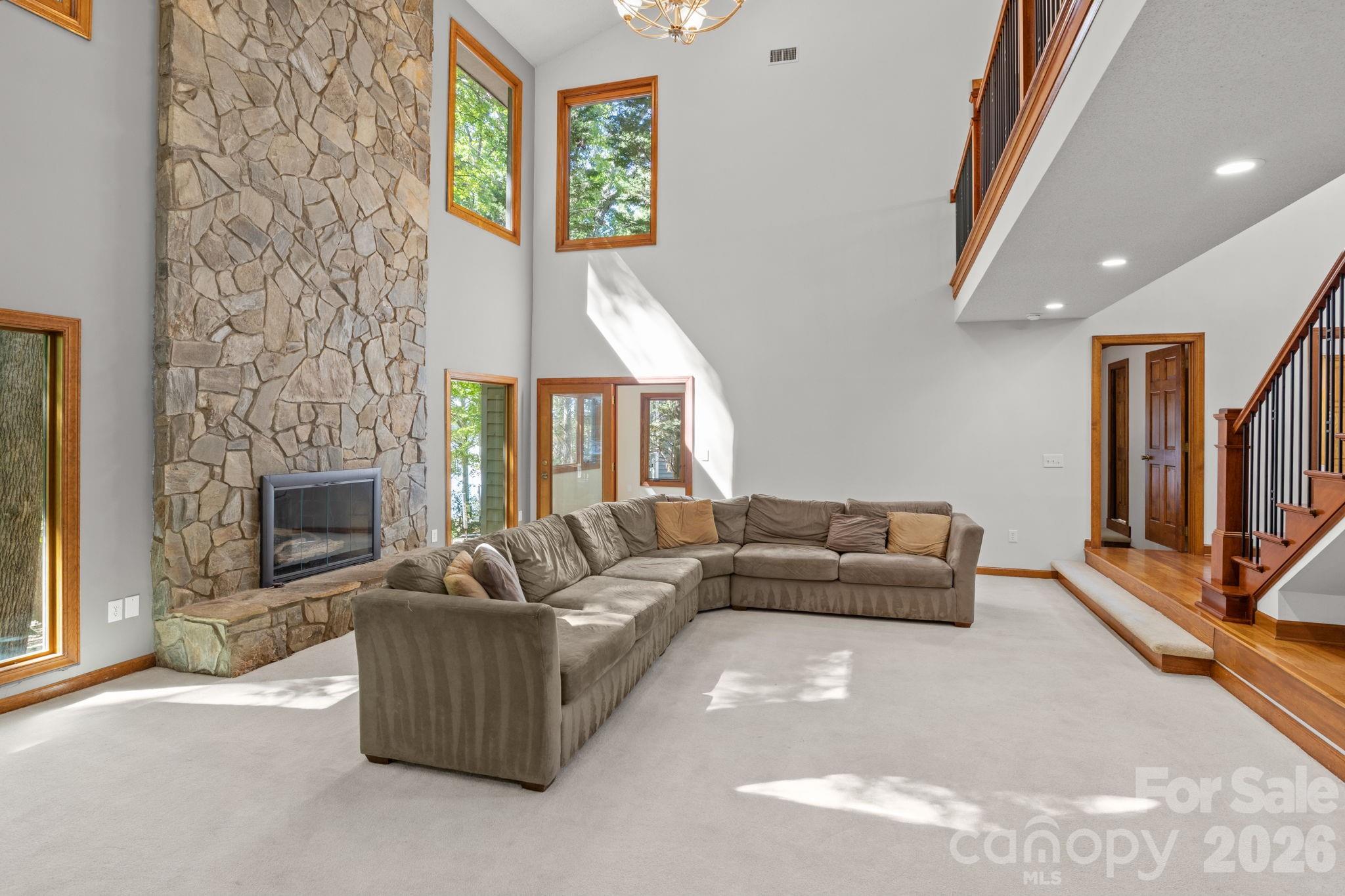 Yachtman Shores - Residential