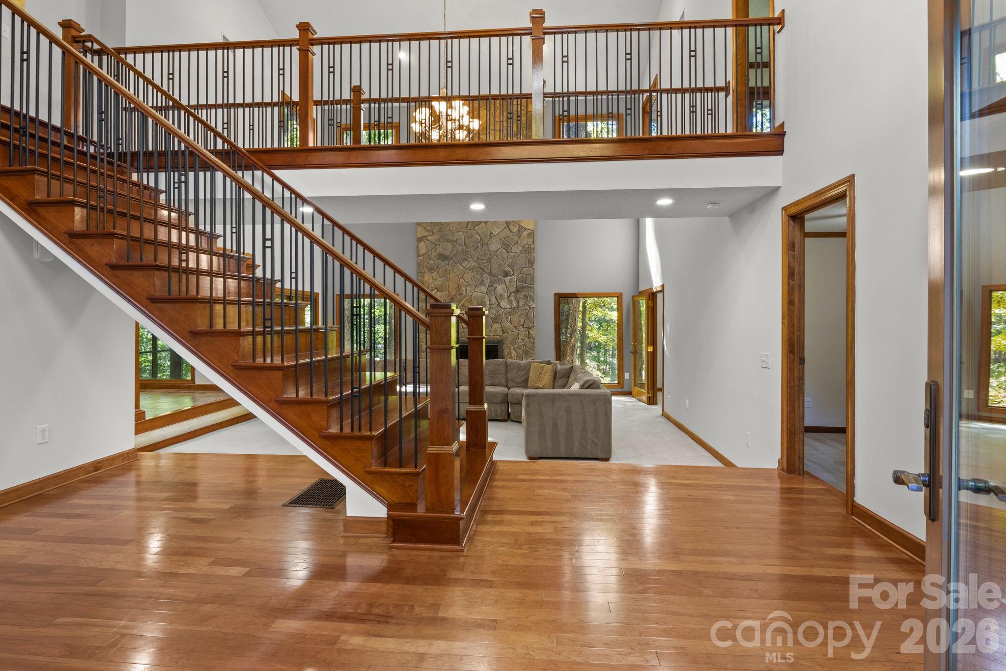 Yachtman Shores - Residential