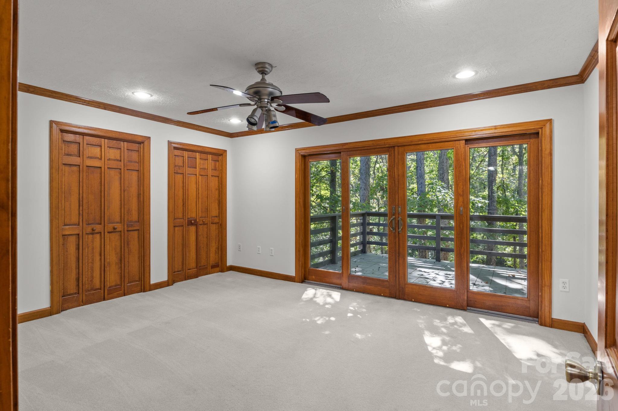 Yachtman Shores - Residential