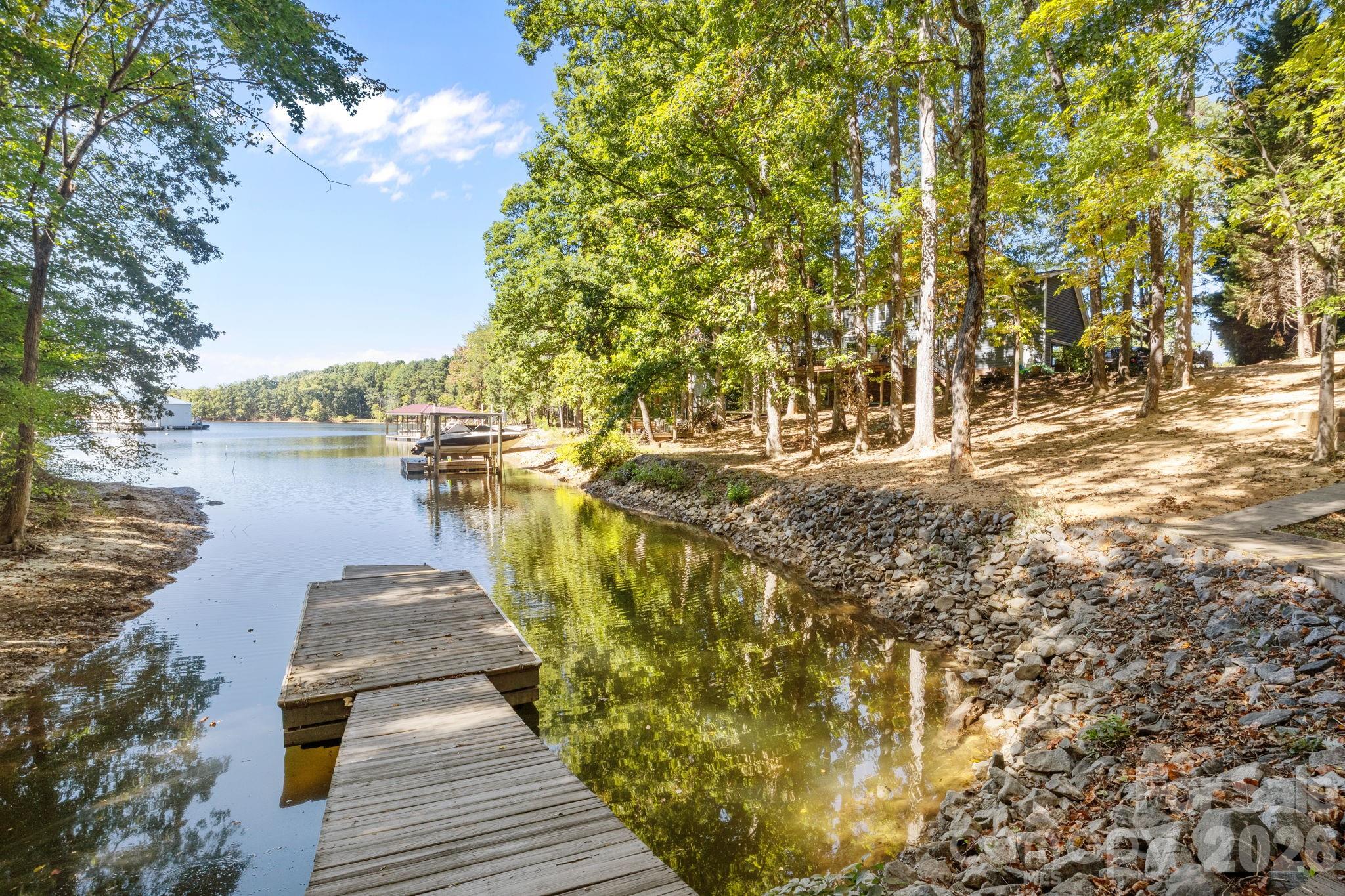 Yachtman Shores - Residential