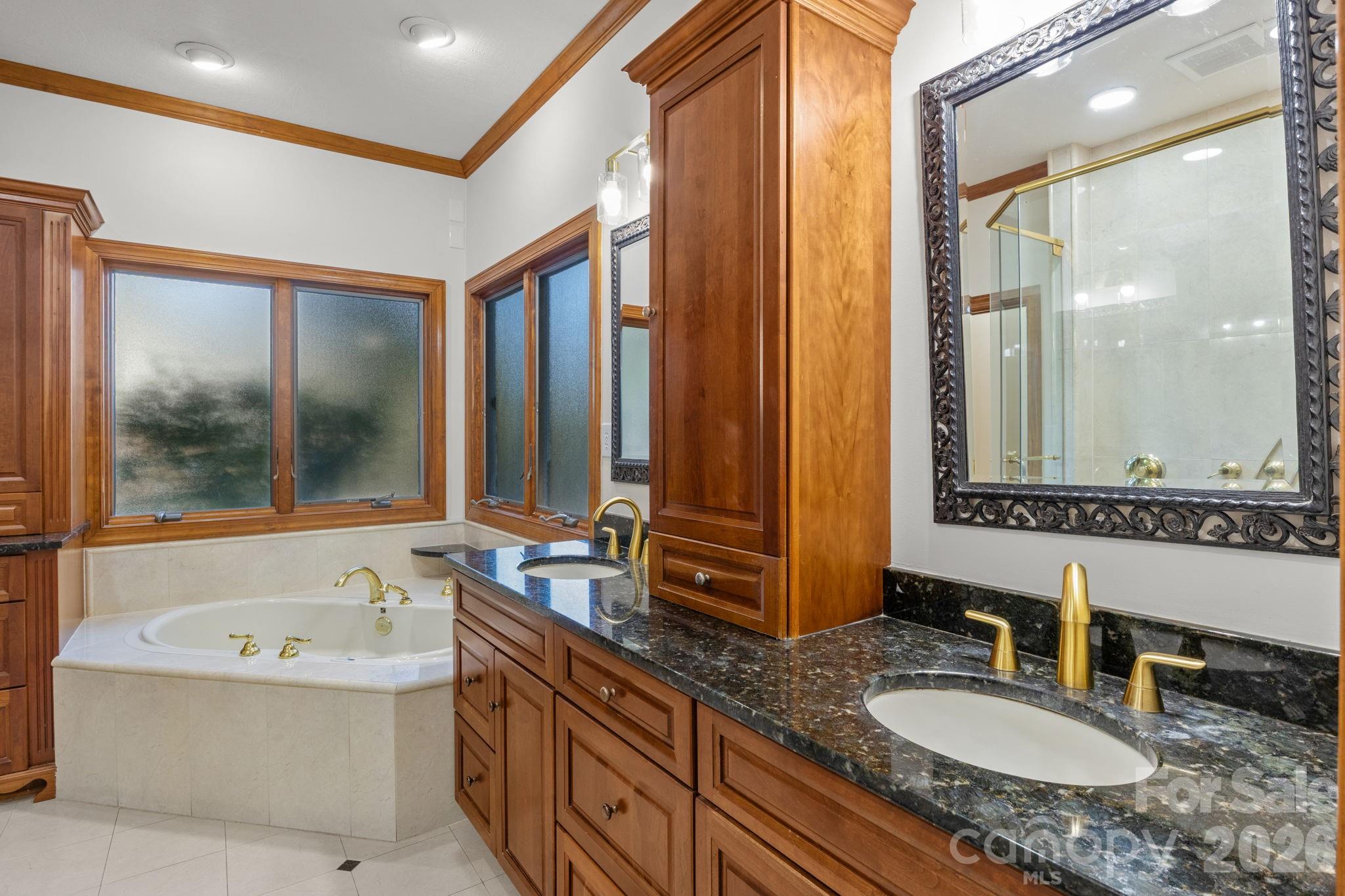 Yachtman Shores - Residential