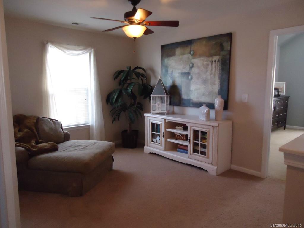 Pinebrook - Residential