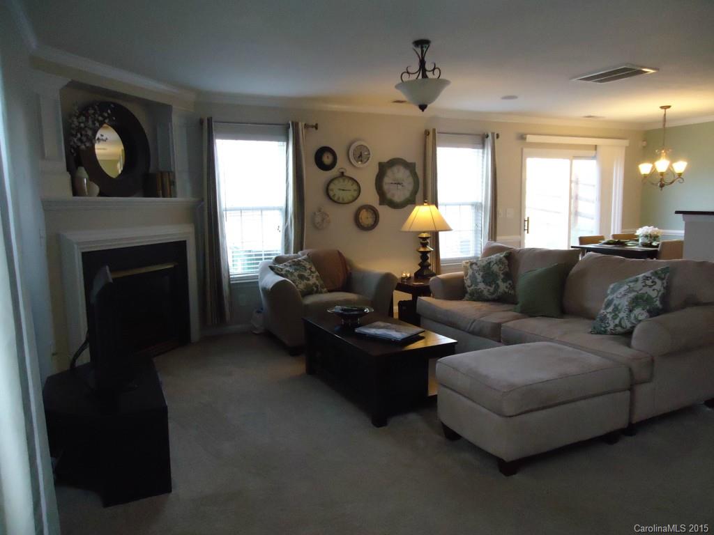 Pinebrook - Residential