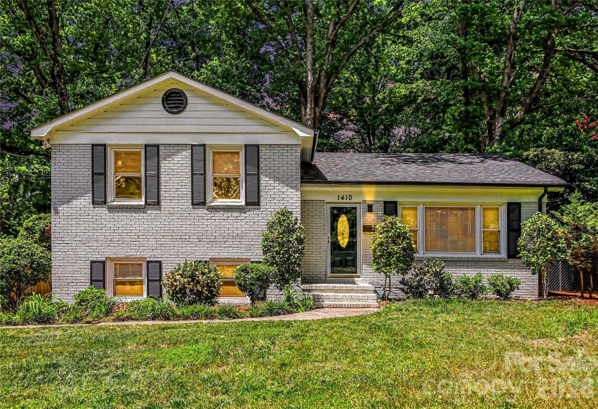 Starmount - Residential