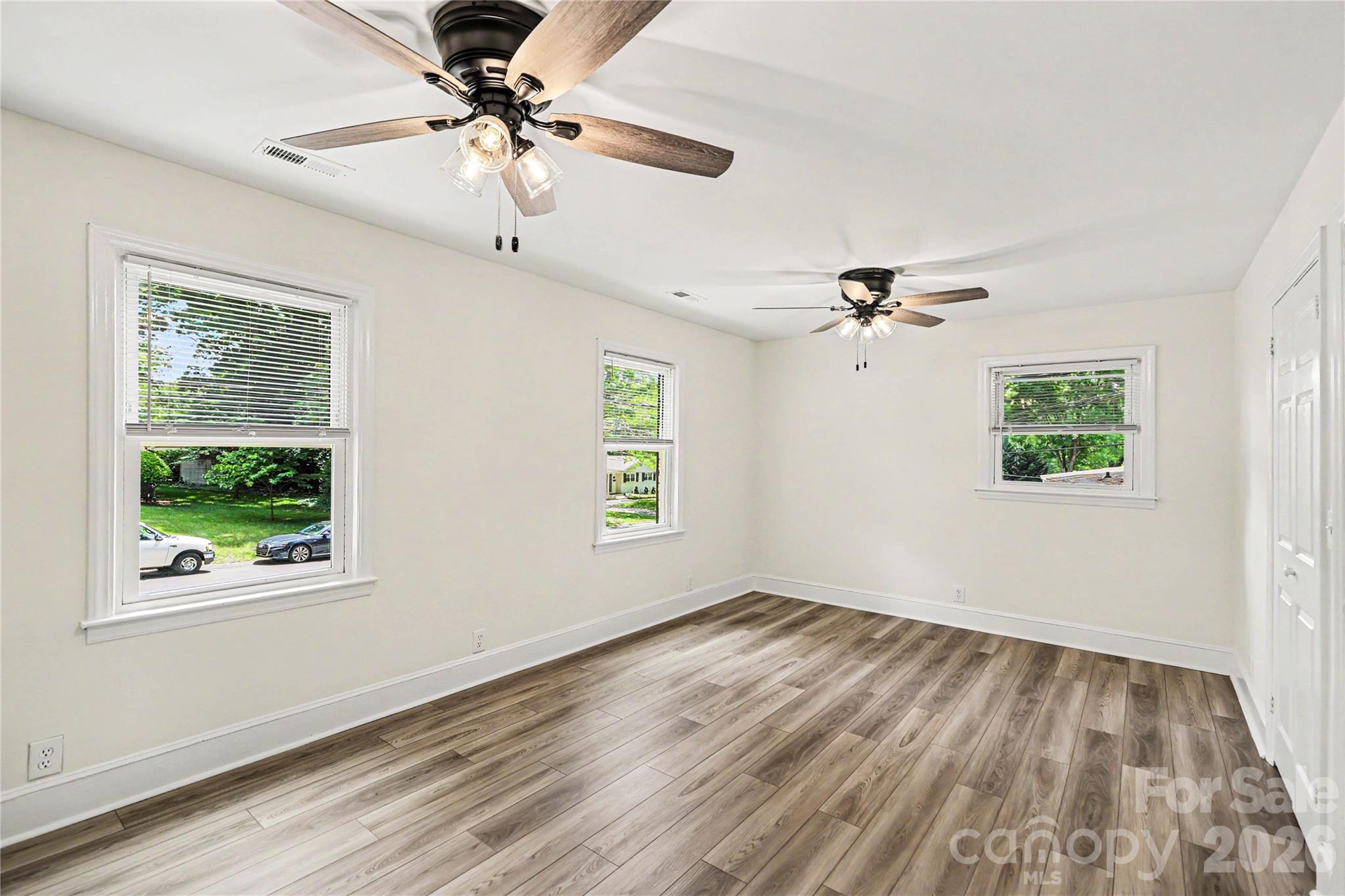 Starmount - Residential