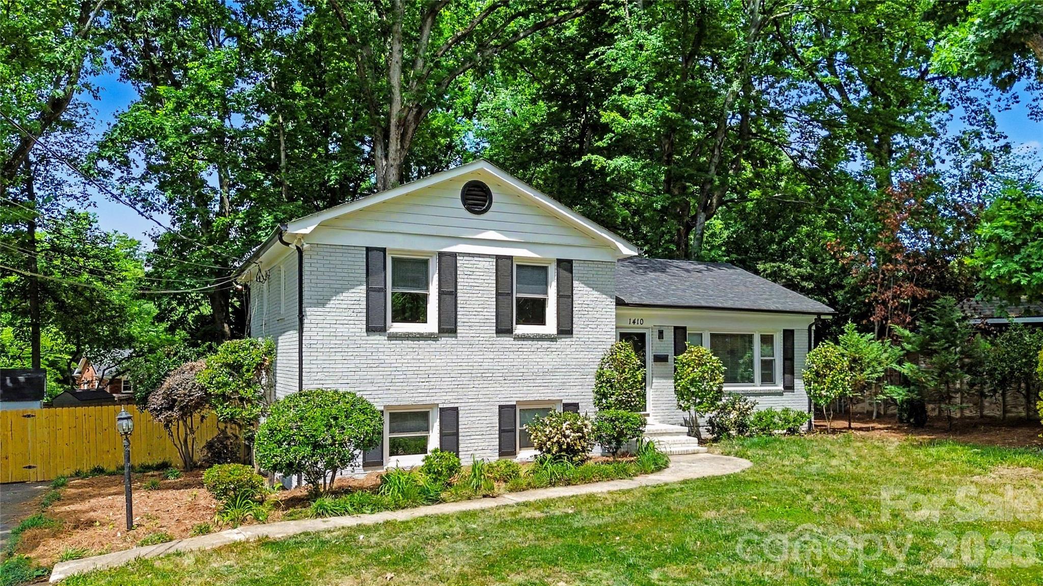 Starmount - Residential