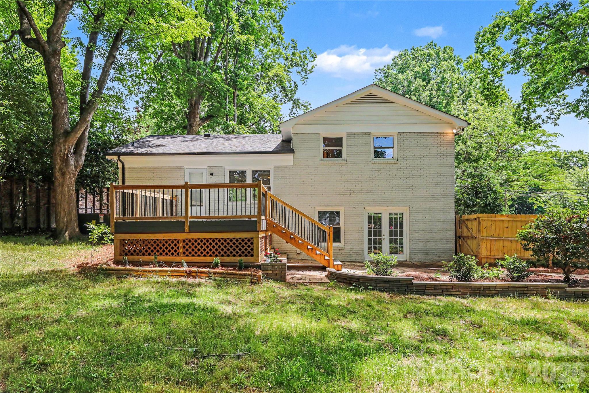 Starmount - Residential