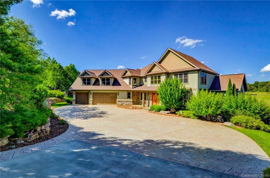 Absolutely fantastic luxury home in Waterford Lakes. Custom built home with 5 bedrooms & 5 full & 2 half baths. This home has an open floor plan with several layers of decks. Just imagine coming home to your covered deck & custom built pool to sit & relax as your family gathers around to share stories from the day. Many, many great memories to be made living in this wonderful home & neighborhood.