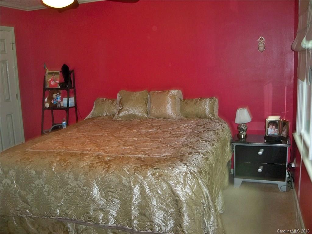 Autumn Chase - Residential