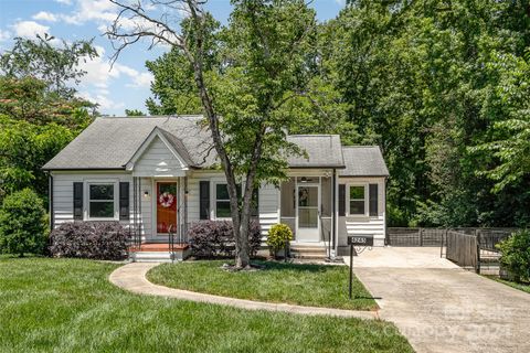 Single Family Residence in Charlotte NC 4245 Acorn Street.jpg