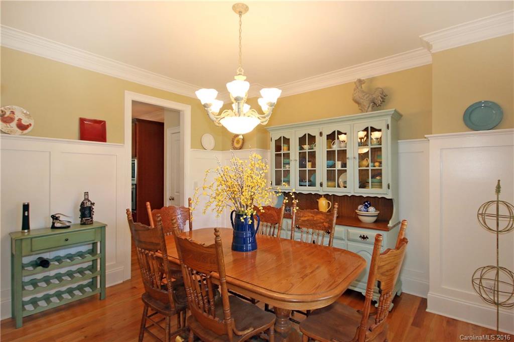 Lynnbrook - Residential