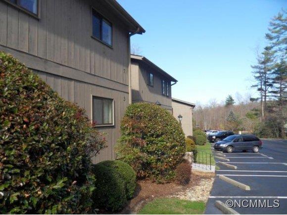 Laurel Park Villas - Residential