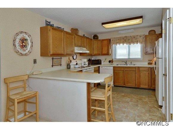 Laurel Park Villas - Residential