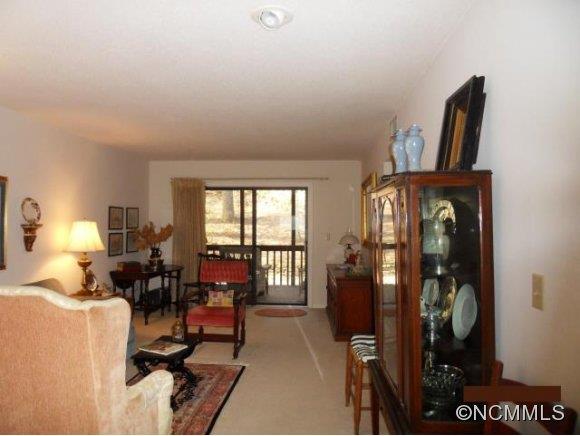 Laurel Park Villas - Residential