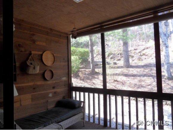 Laurel Park Villas - Residential