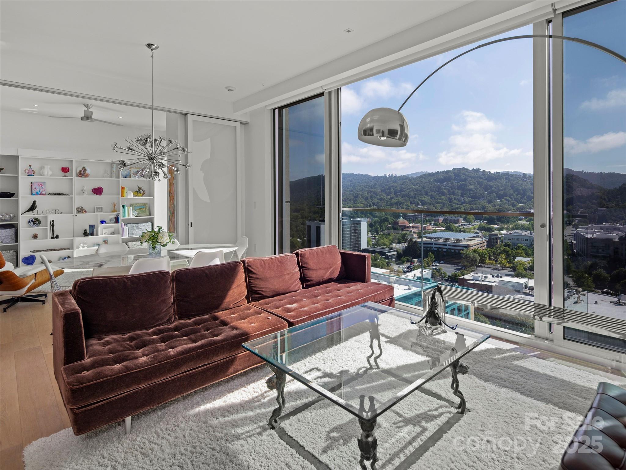 Asheville Arras Residence - Residential