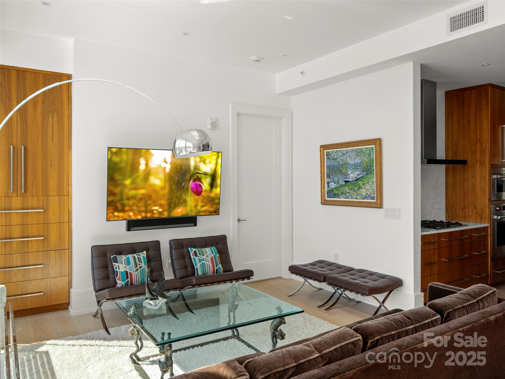 Asheville Arras Residence - Residential