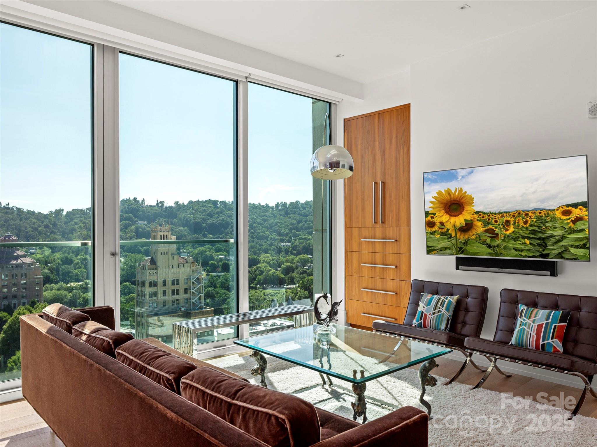 Asheville Arras Residence - Residential