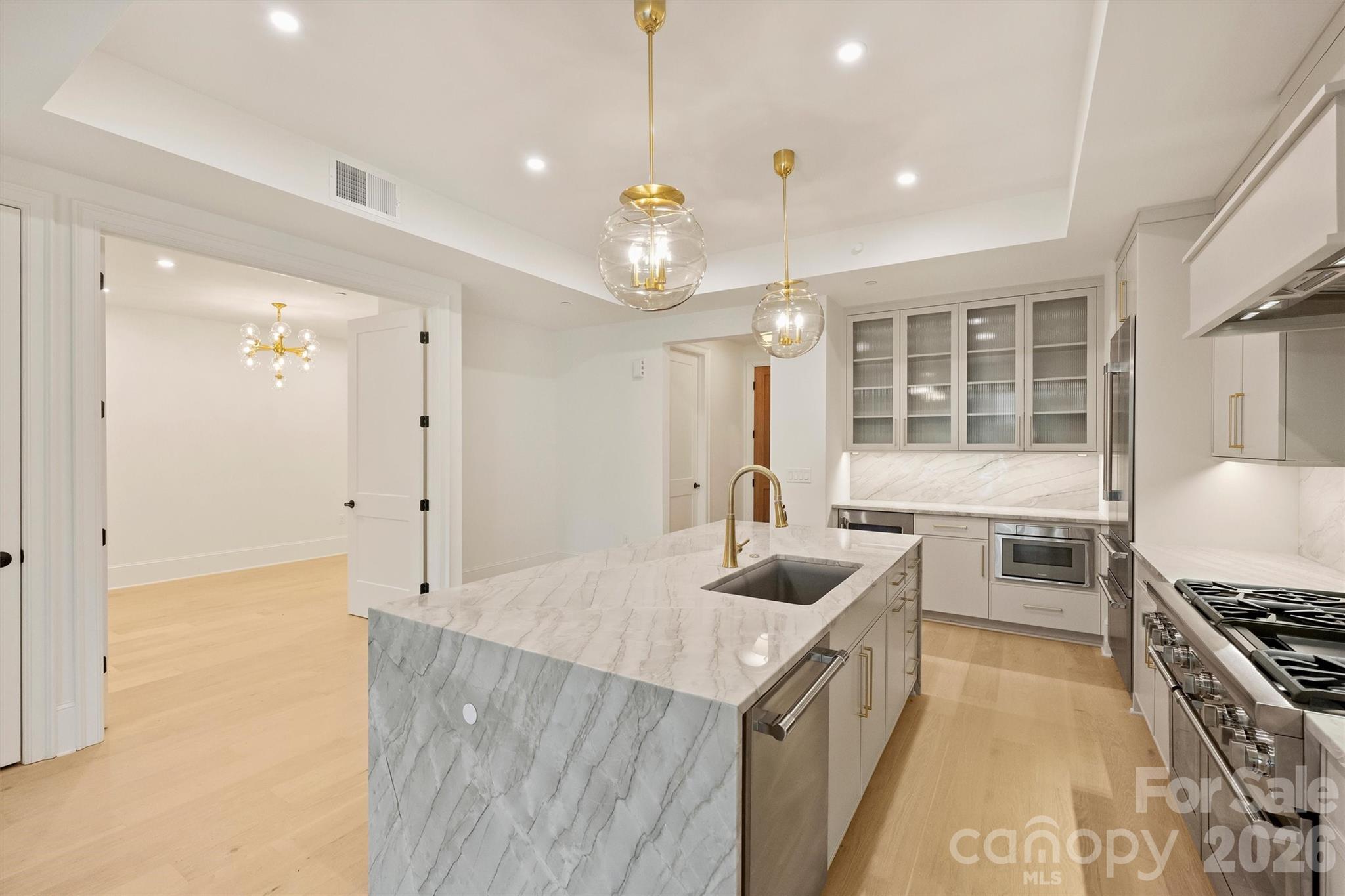 Myers Park - Residential
