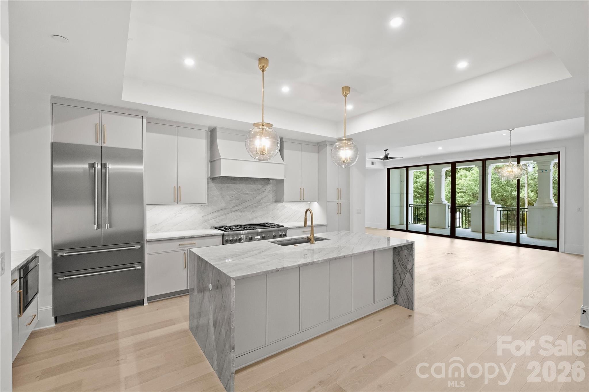 409 Queens Road 101