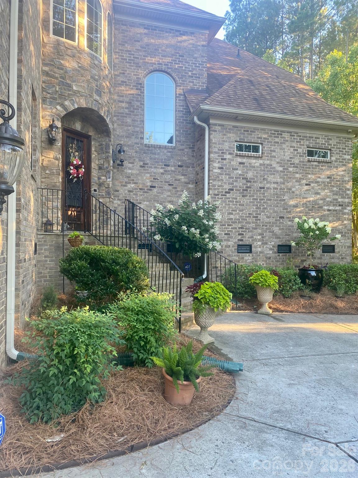 Palm Tree Cove - Residential