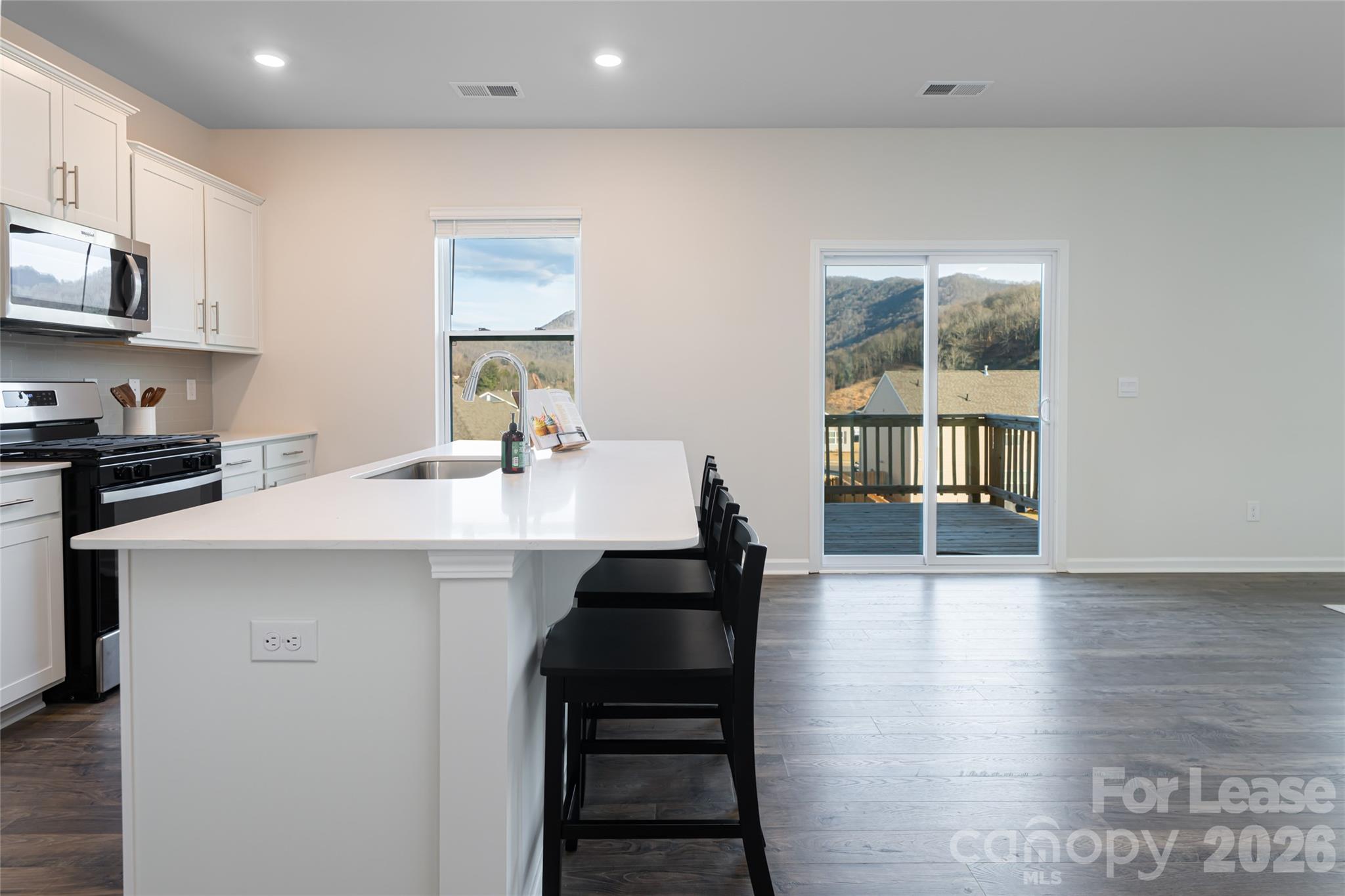 Valleywood Farms - Residential Lease