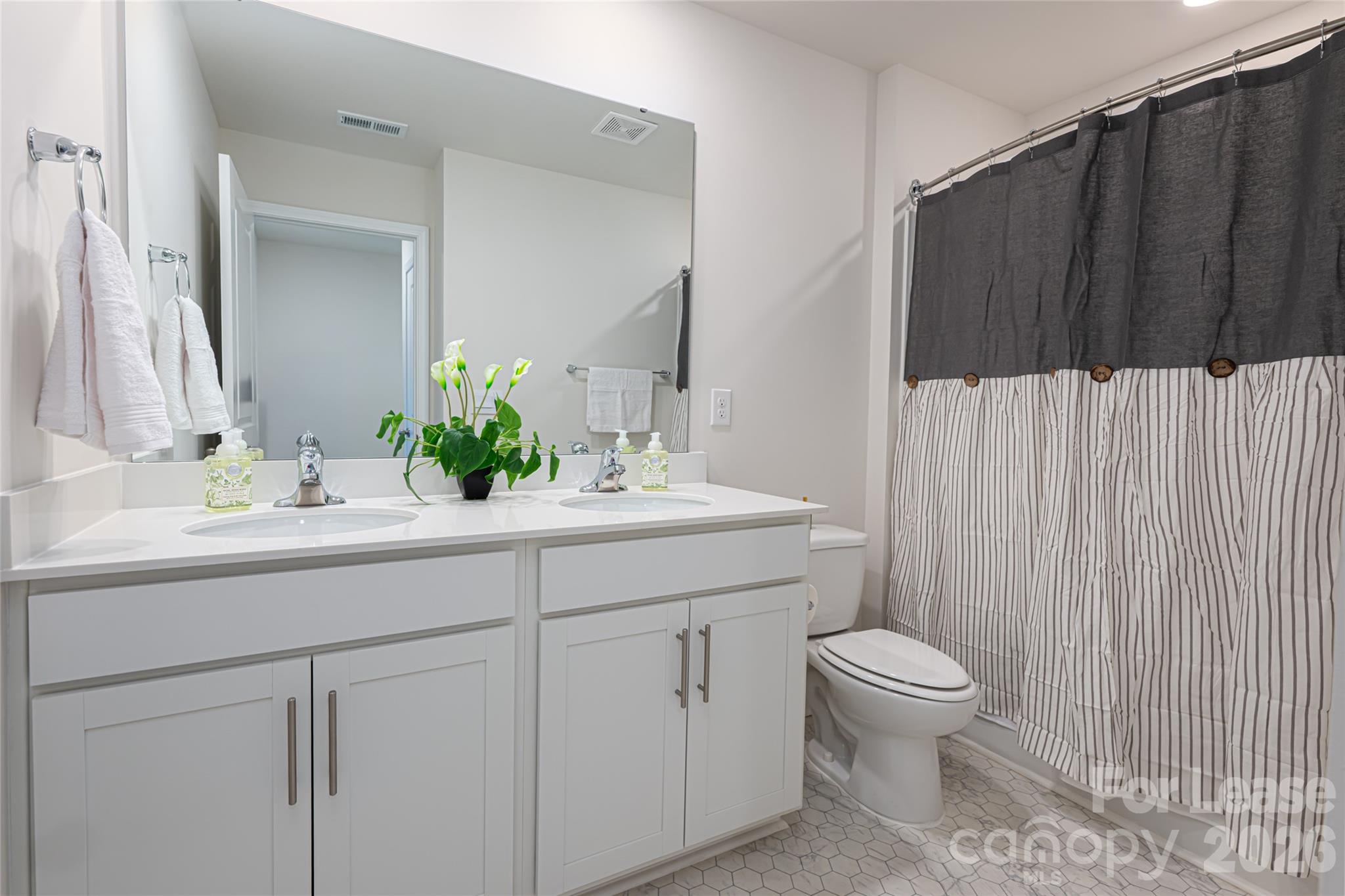 Valleywood Farms - Residential Lease