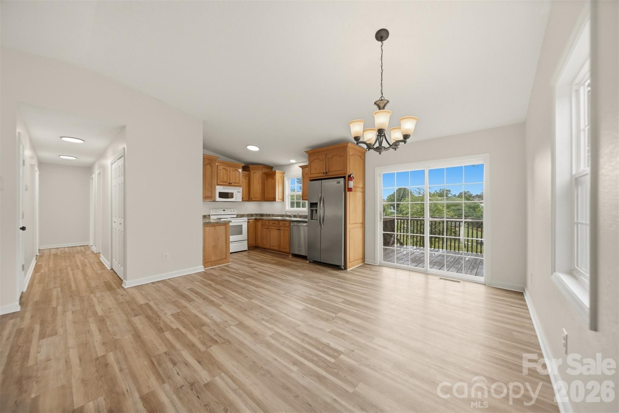 Lakeside Summit - Residential