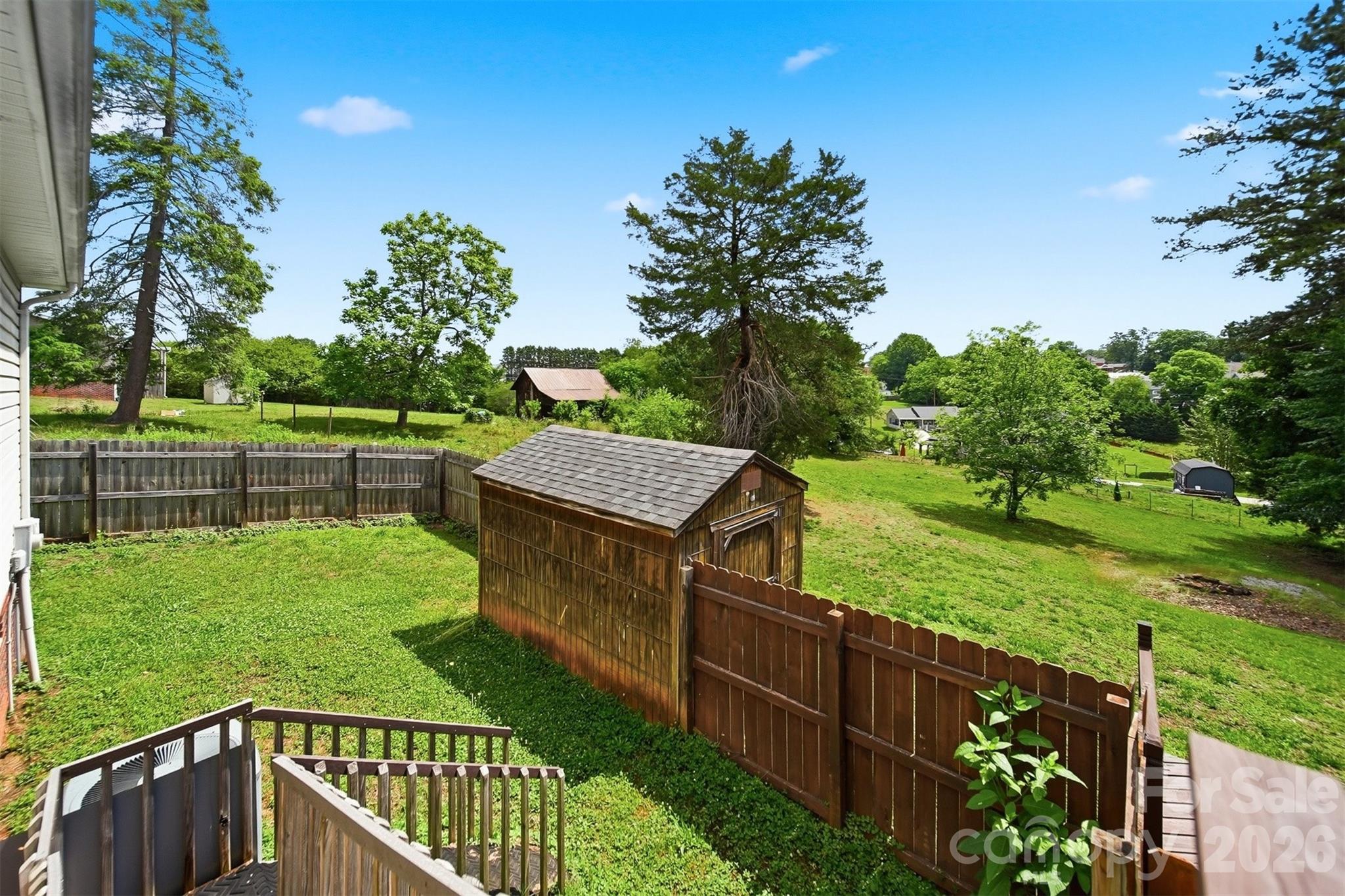 Lakeside Summit - Residential