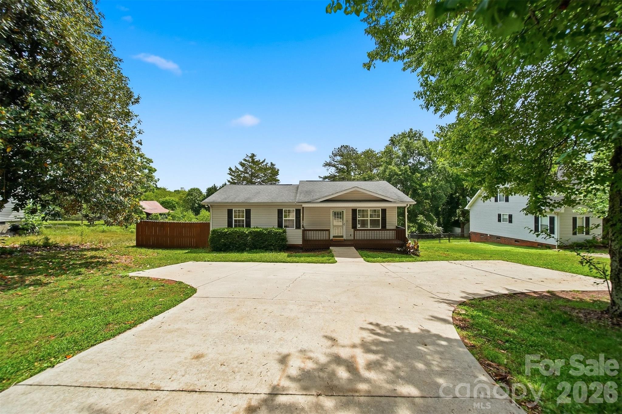 Lakeside Summit - Residential