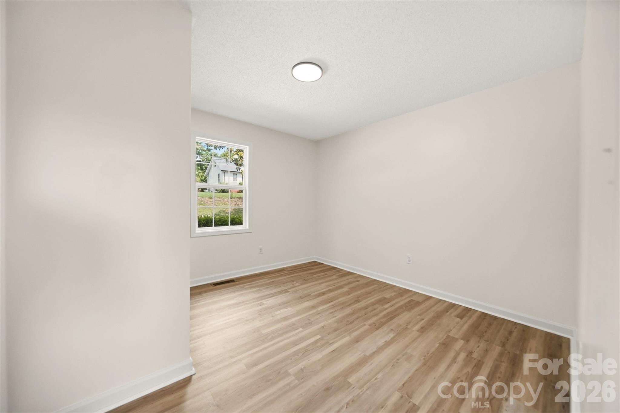 Lakeside Summit - Residential