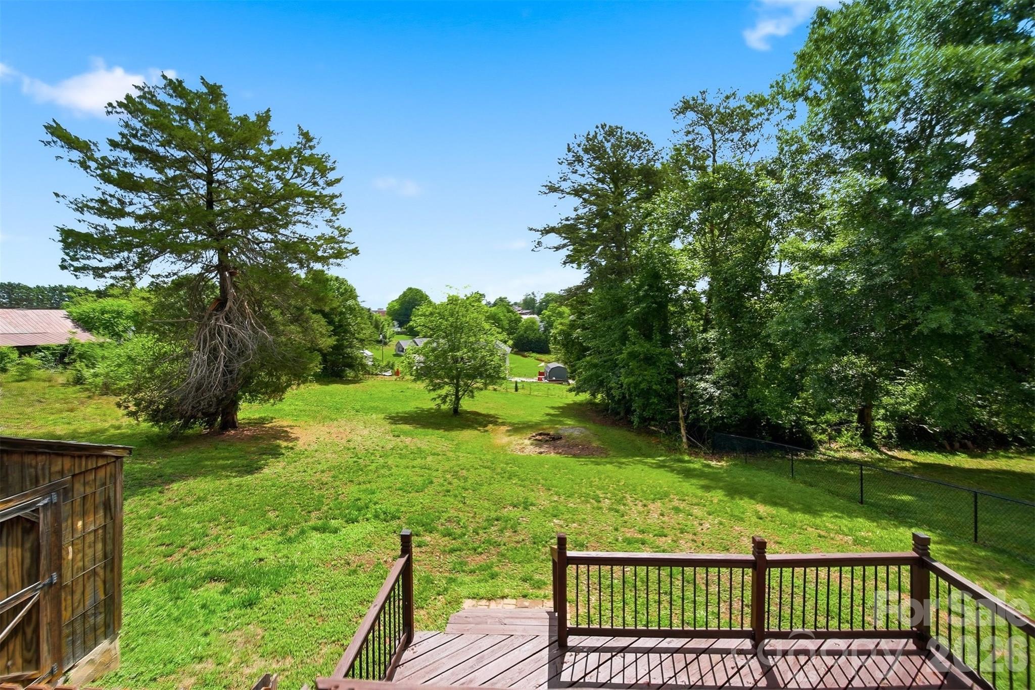 Lakeside Summit - Residential
