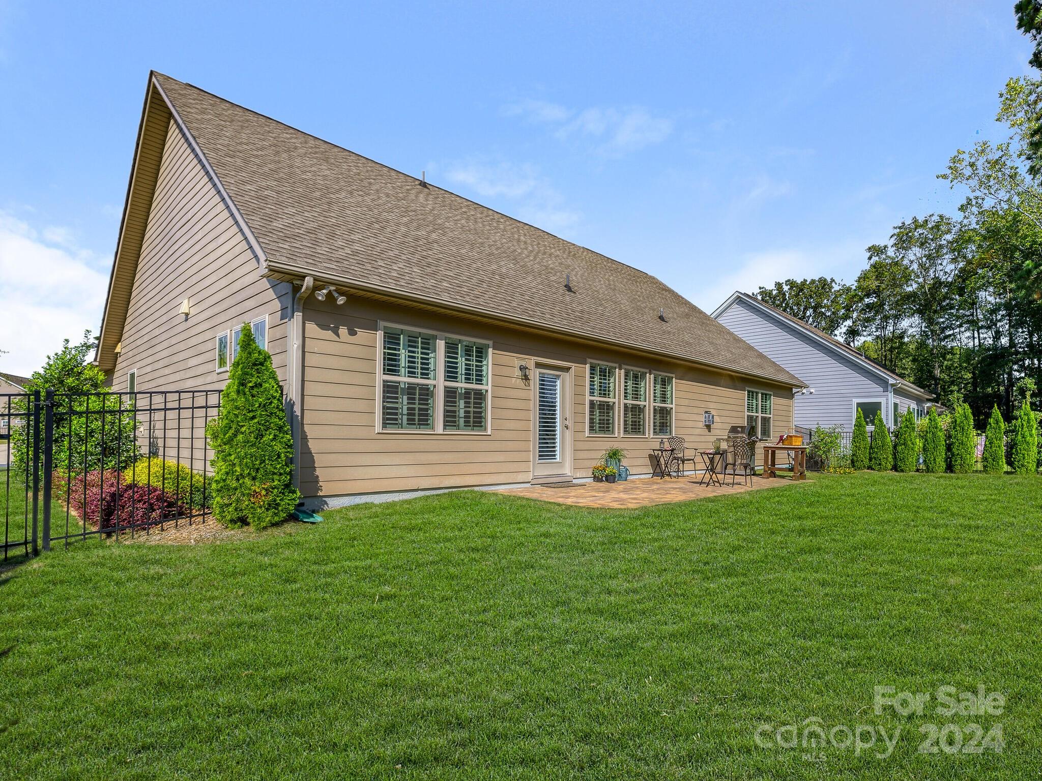 The Retreat at Rayfield - Residential