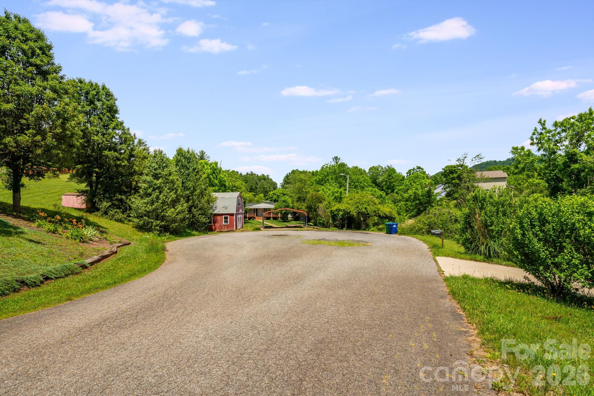 Clover Brook - Residential