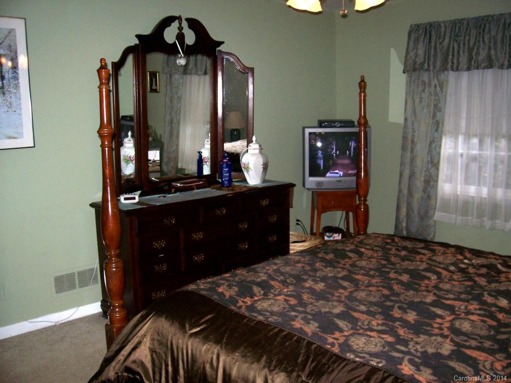 Lansdowne - Residential Lease