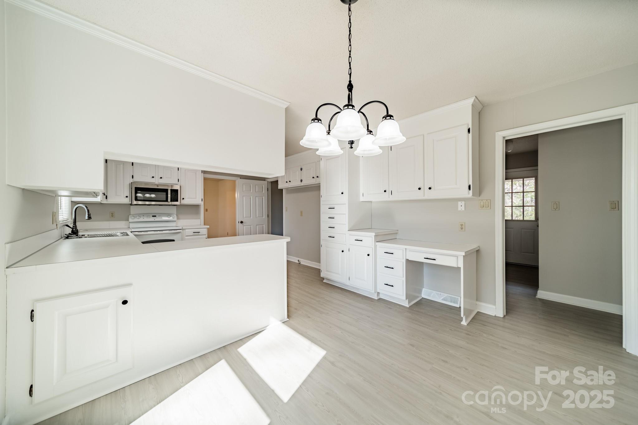 4210 Wrangler Drive SW