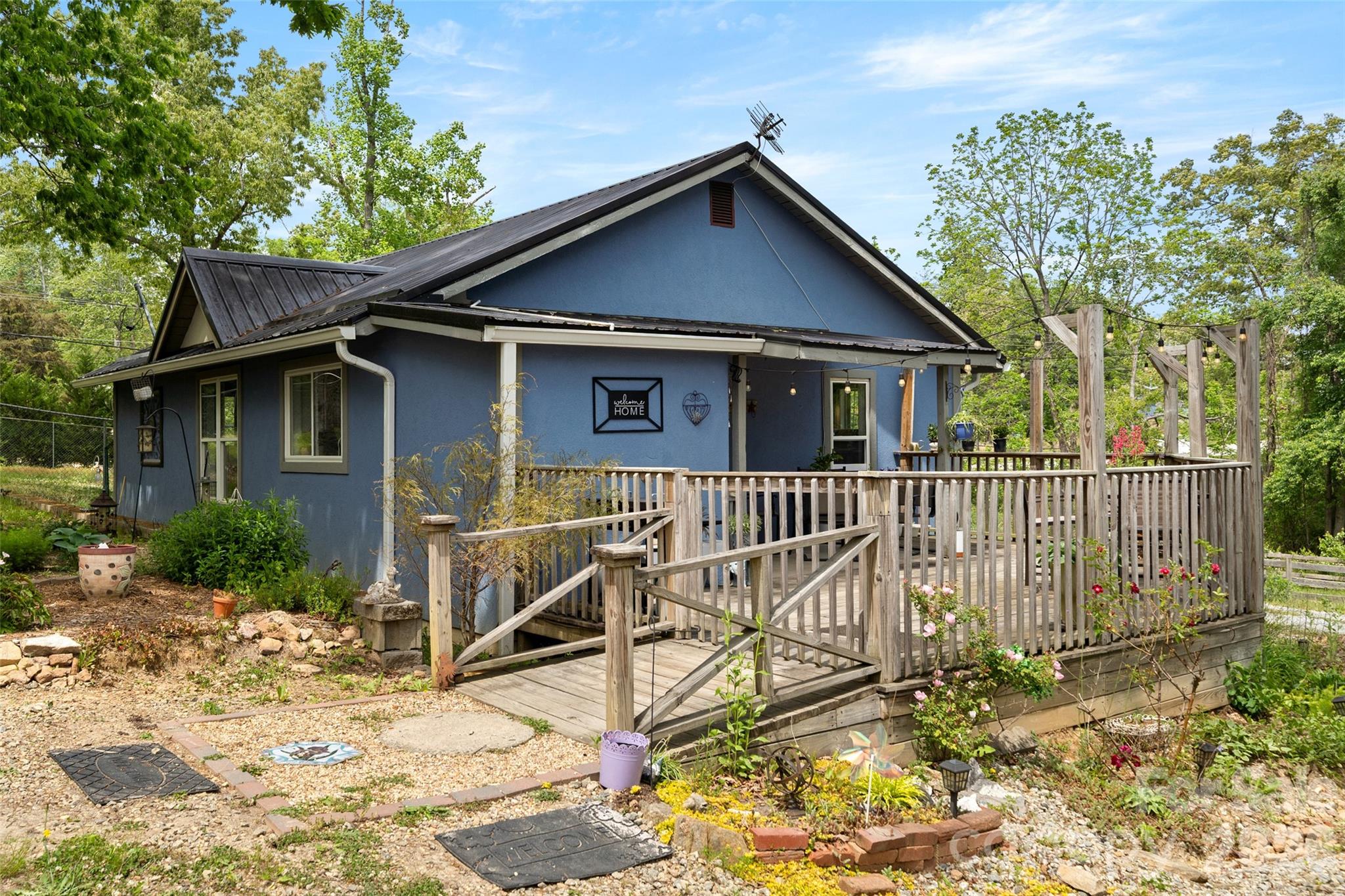 28 Cathys Cove Road