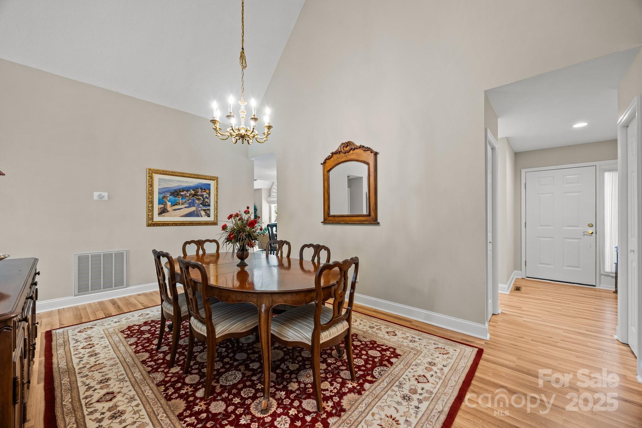 123 Carriage Walk Lane