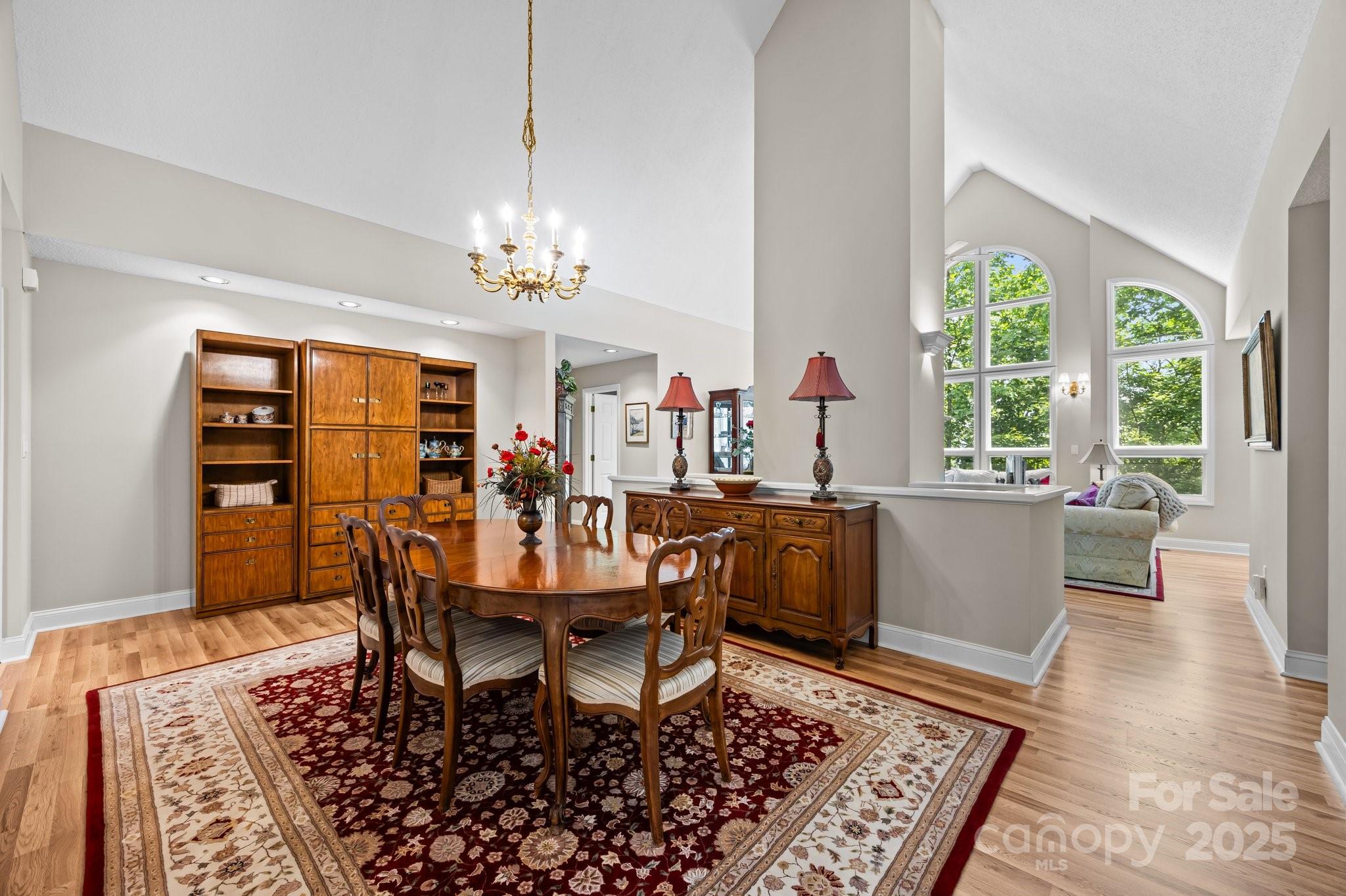 123 Carriage Walk Lane