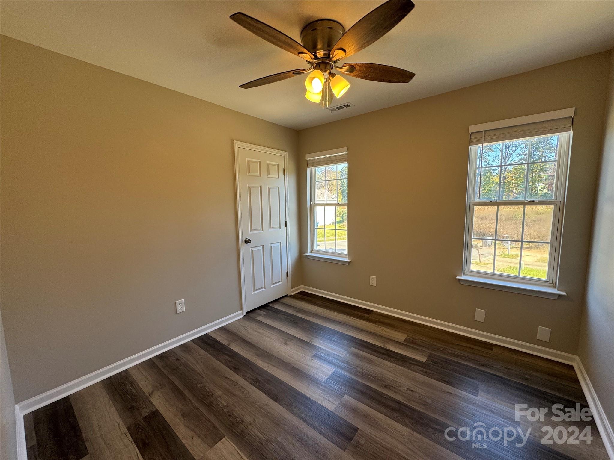 Oakdale Village - Residential