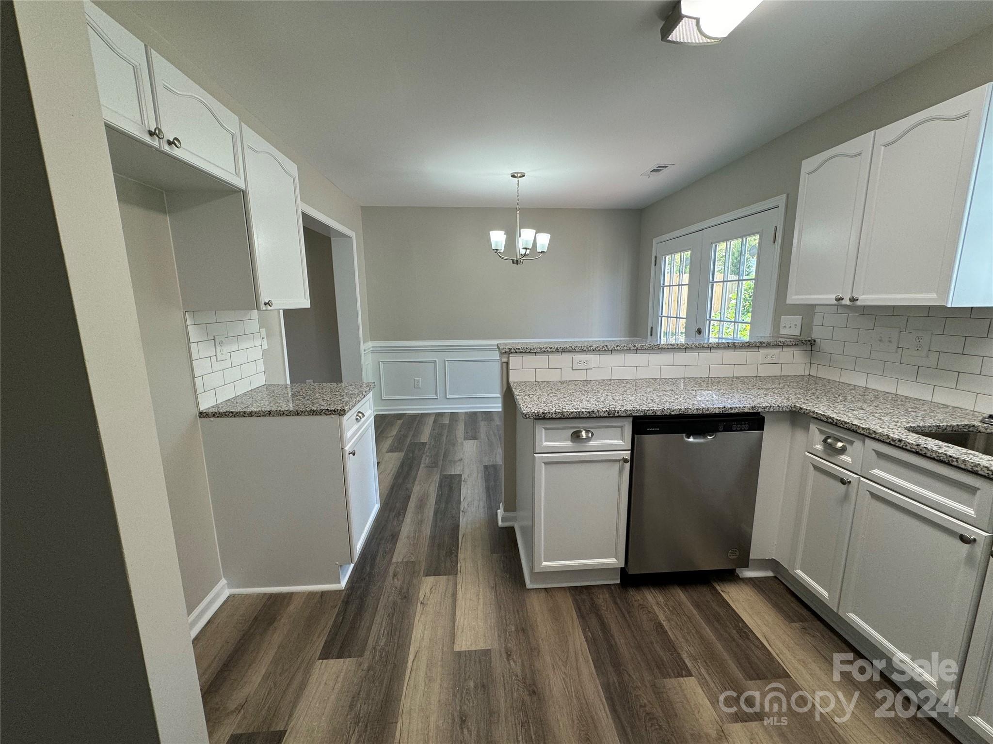 Oakdale Village - Residential