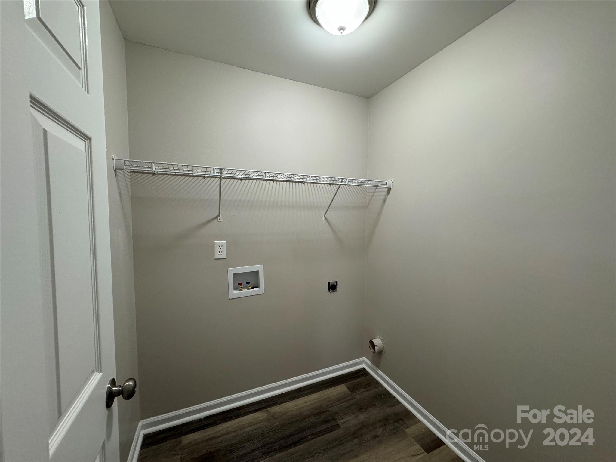 Oakdale Village - Residential