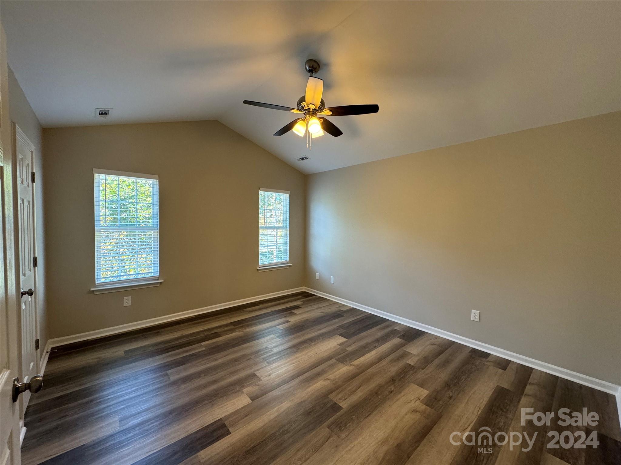 Oakdale Village - Residential