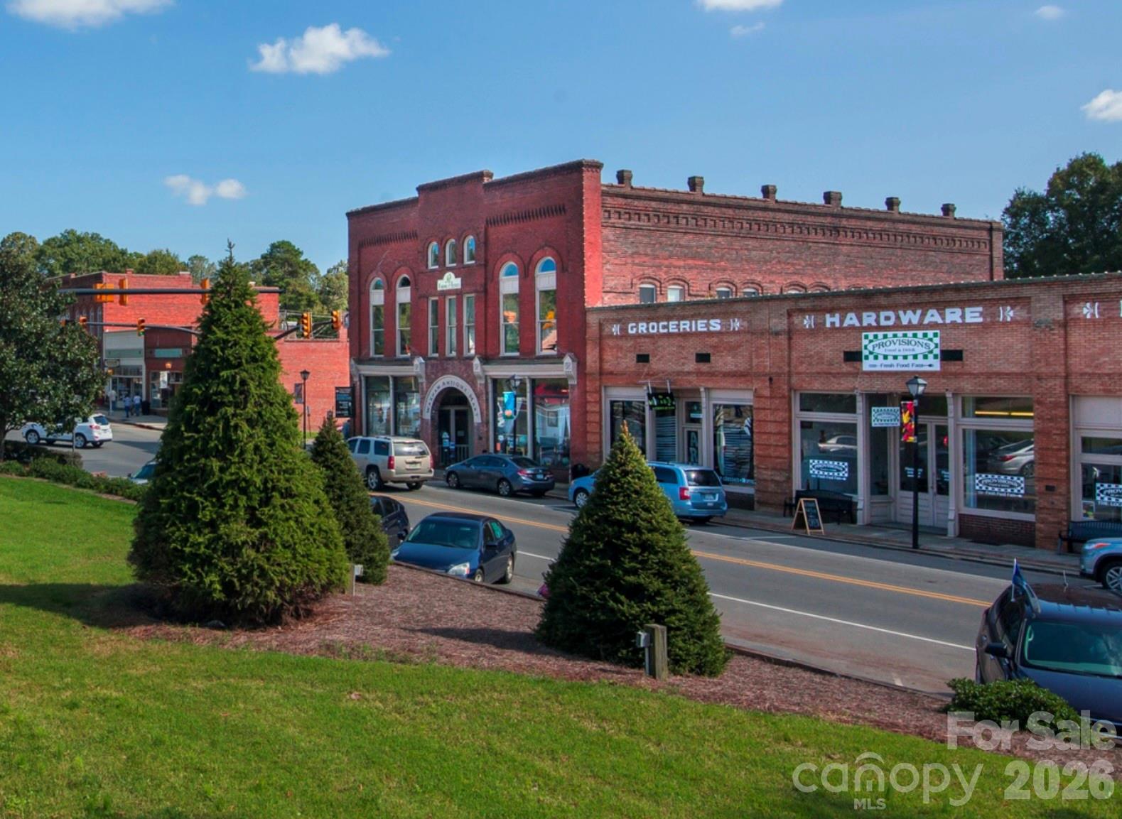 2209 Green View Drive 18