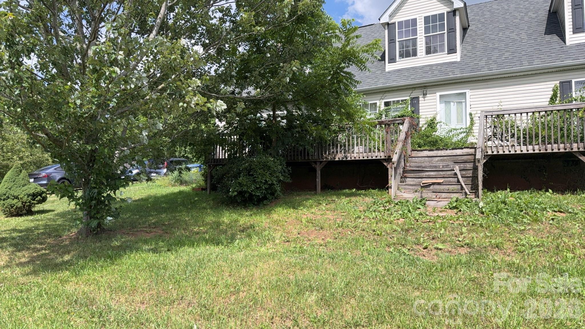 19 Honey Skipper Lane