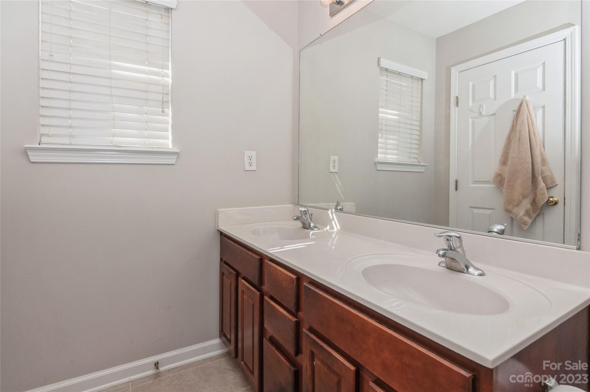 Kingsley - Residential