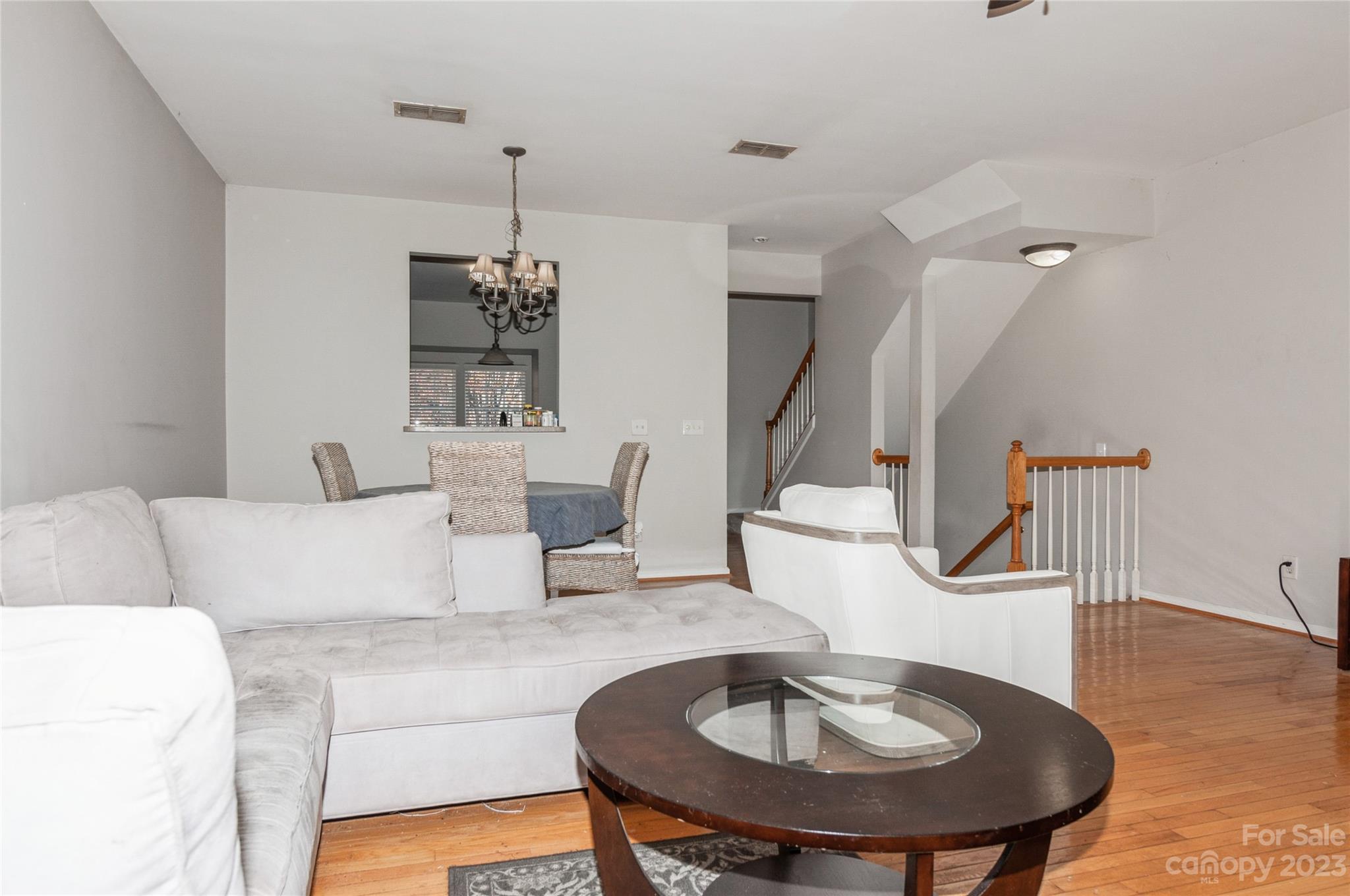 Kingsley - Residential