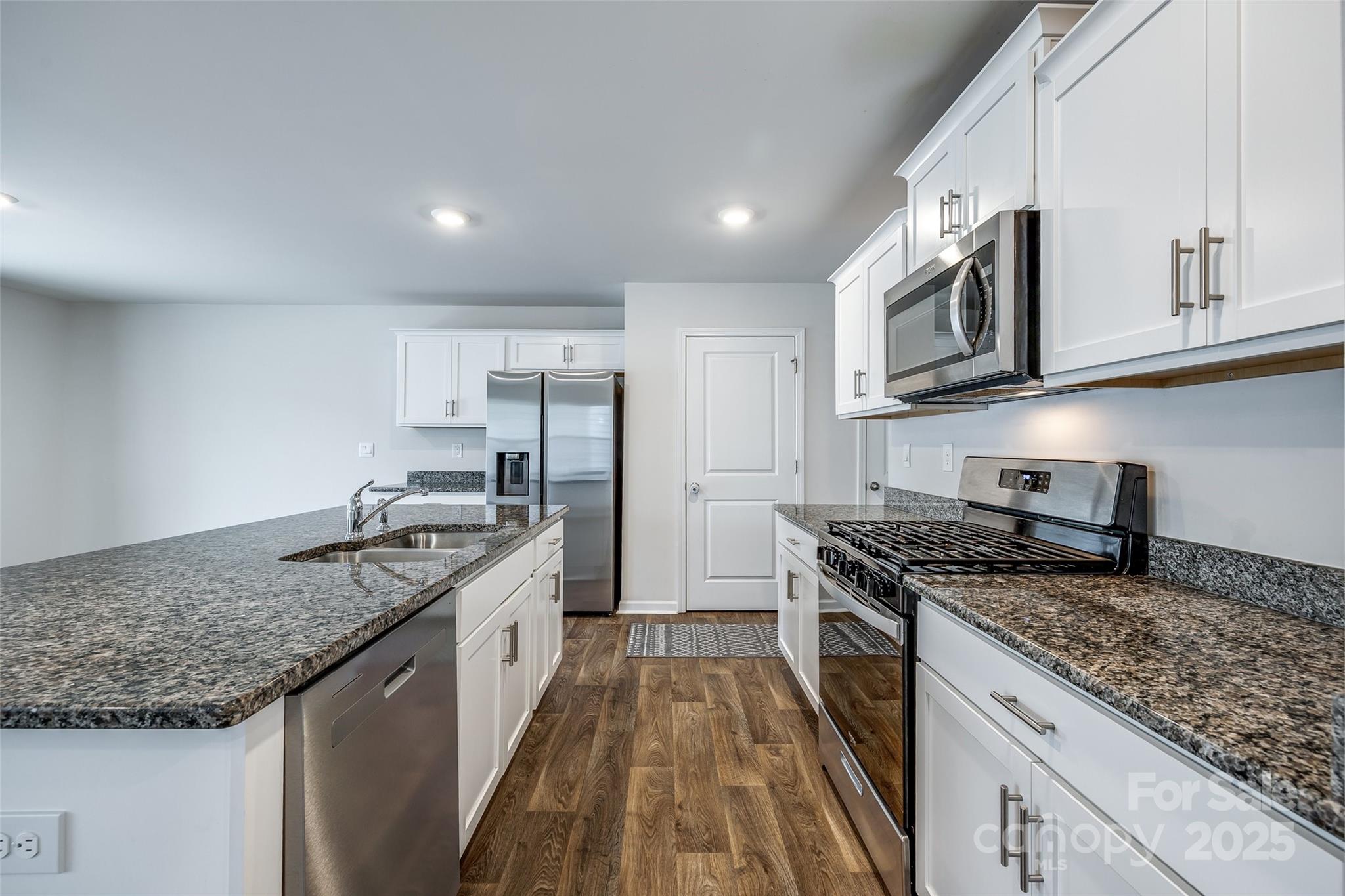 Abrial Ridge - Residential